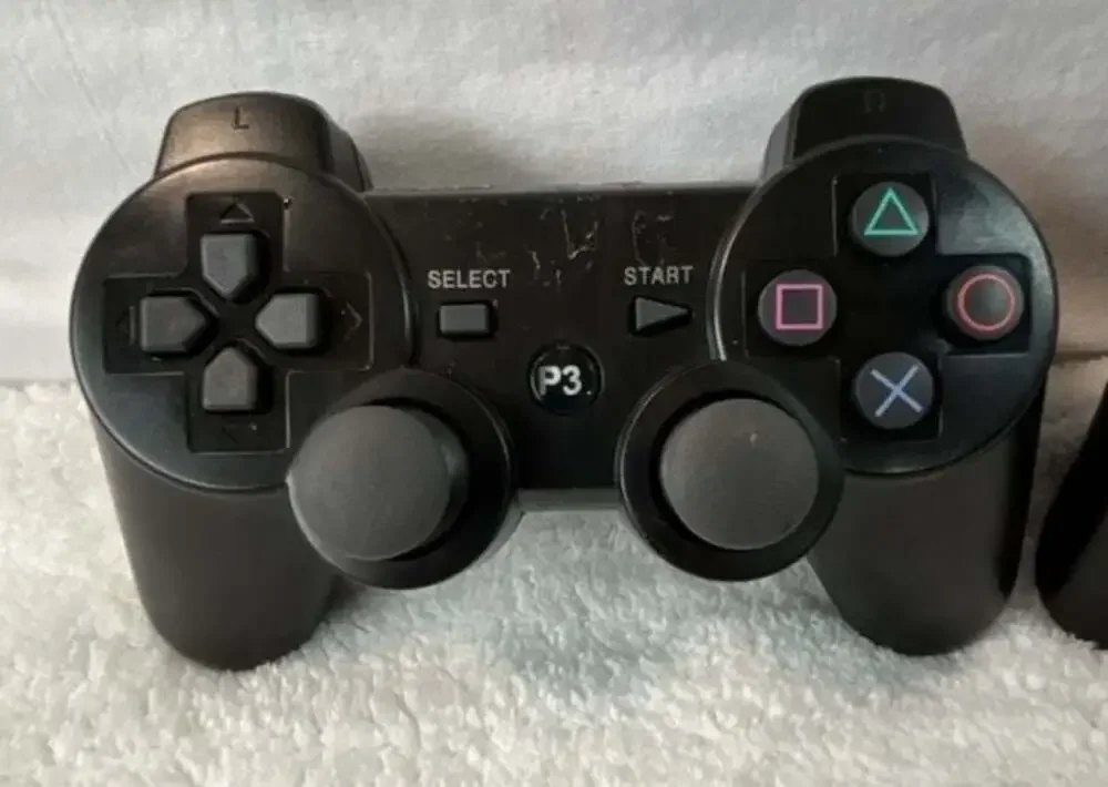 Set of 2 Generic Wireless P3 Controllers for‎ PlayStation 3 Black